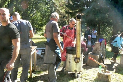 10. výročie obnovy historického trojramenného kríža v sedle Tri kríže 7.9.2013 – foto 20