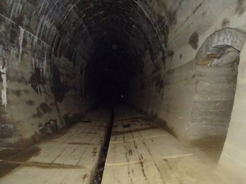 V Slavošovskom tuneli dlhom 2401 m