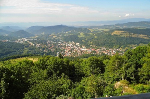 Z rozhľadne máme pekný pohľad na Kremnicu.