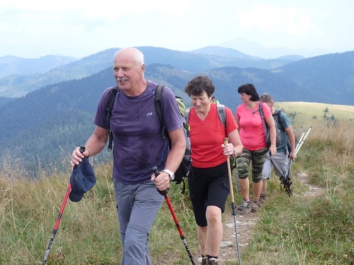 Zdolávame posledné metre výstupu na Rakytov.