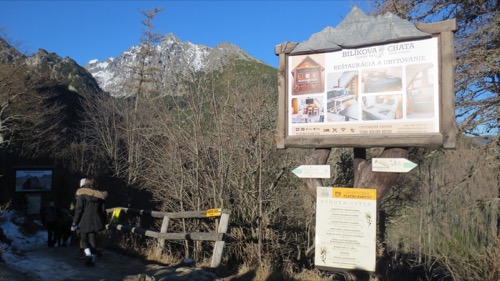 Po prehliadke ľadového dómu pokračujeme v turistike.