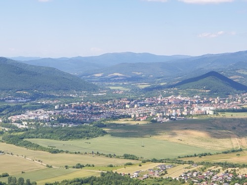 Výhľad na Rožňavu z Dievčenskej skaly